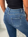 Damskie spodnie jeansowe FA8828 w kolorze niebieskim