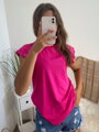 Nowoczesny damski t-shirt w kolorze różowym