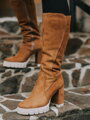 Modne buty musztardowe ze skóry zamszowej LOTTA