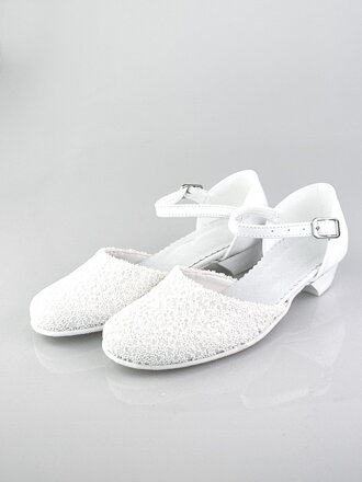 Buty dziewczęce do Pierwszej Komunii Świętej 189 białe